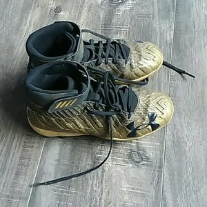 Boys Under Armor Cleats